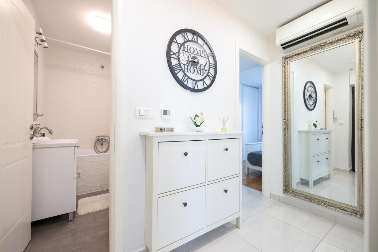 Two Bedroom Apartment With A Balcony Relja Zadar Exterior foto